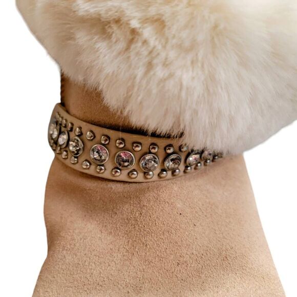 Canyon River Blues Neutral Tan Seude Rhinestone Studs Soft Comfy Winter Booties - Picture 4 of 15